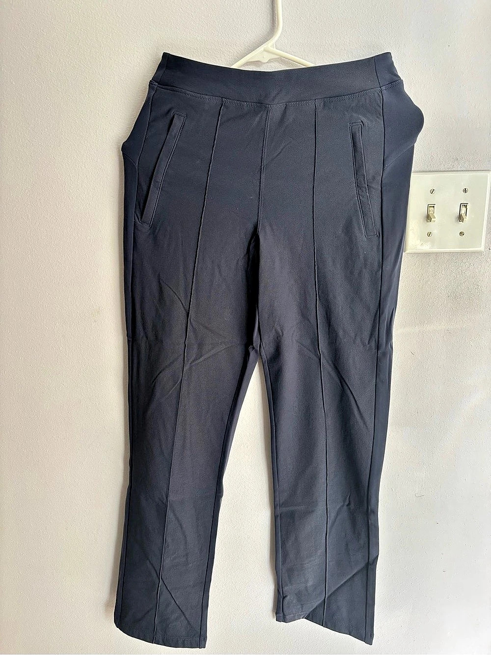 Athleta Stellar Crop Pant Gray Athletic Pants Size 0